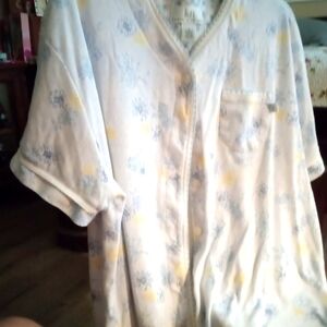 KAREN NEUBURGER 1X Soft blue Floral DAISY pajama set